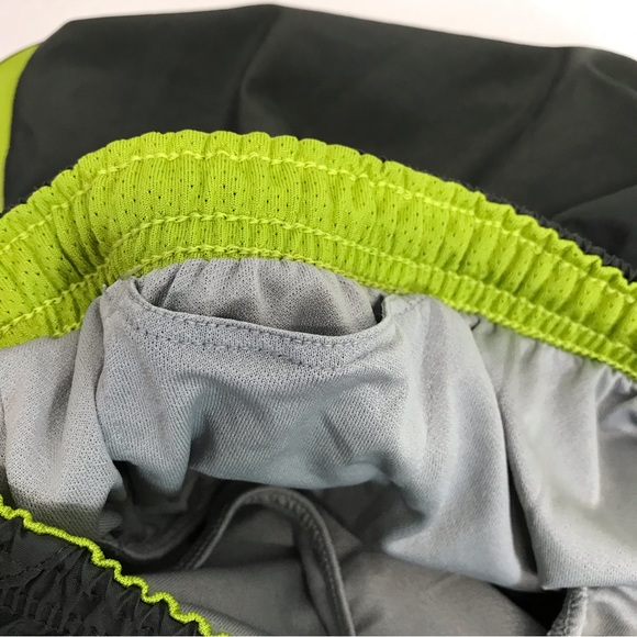 Nike | Athletic Shorts size Medium - Picture 6 of 10